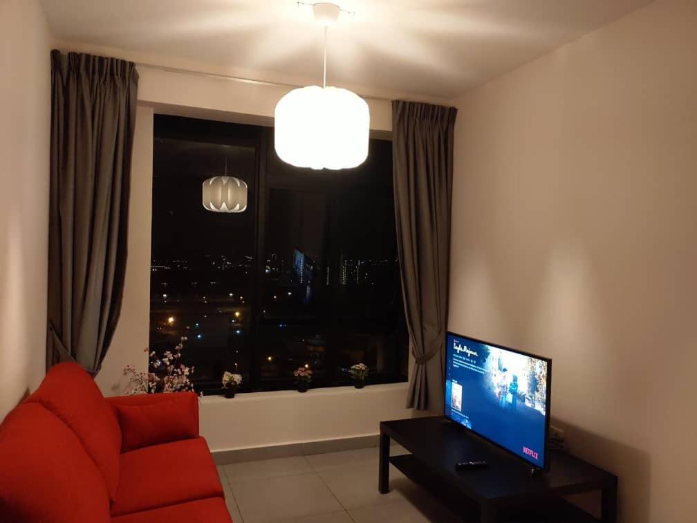 Cozy Studio Unit,Cyberjaya,Wifi, Netflix,Free Parking 外观 照片