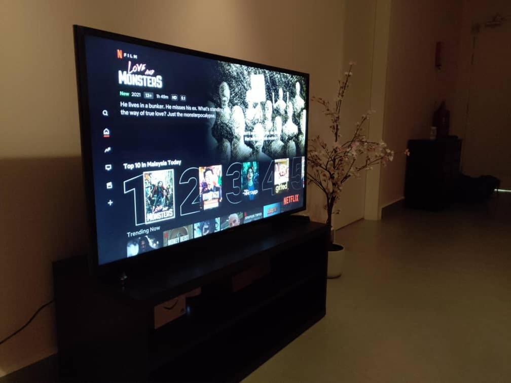 Cozy Studio Unit,Cyberjaya,Wifi, Netflix,Free Parking 外观 照片