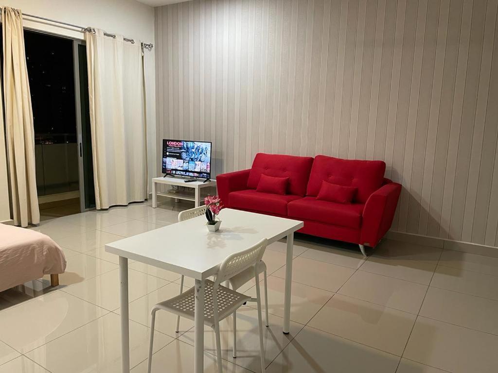 Cozy Studio Unit,Cyberjaya,Wifi, Netflix,Free Parking 外观 照片