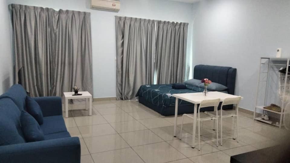 Cozy Studio Unit,Cyberjaya,Wifi, Netflix,Free Parking 外观 照片